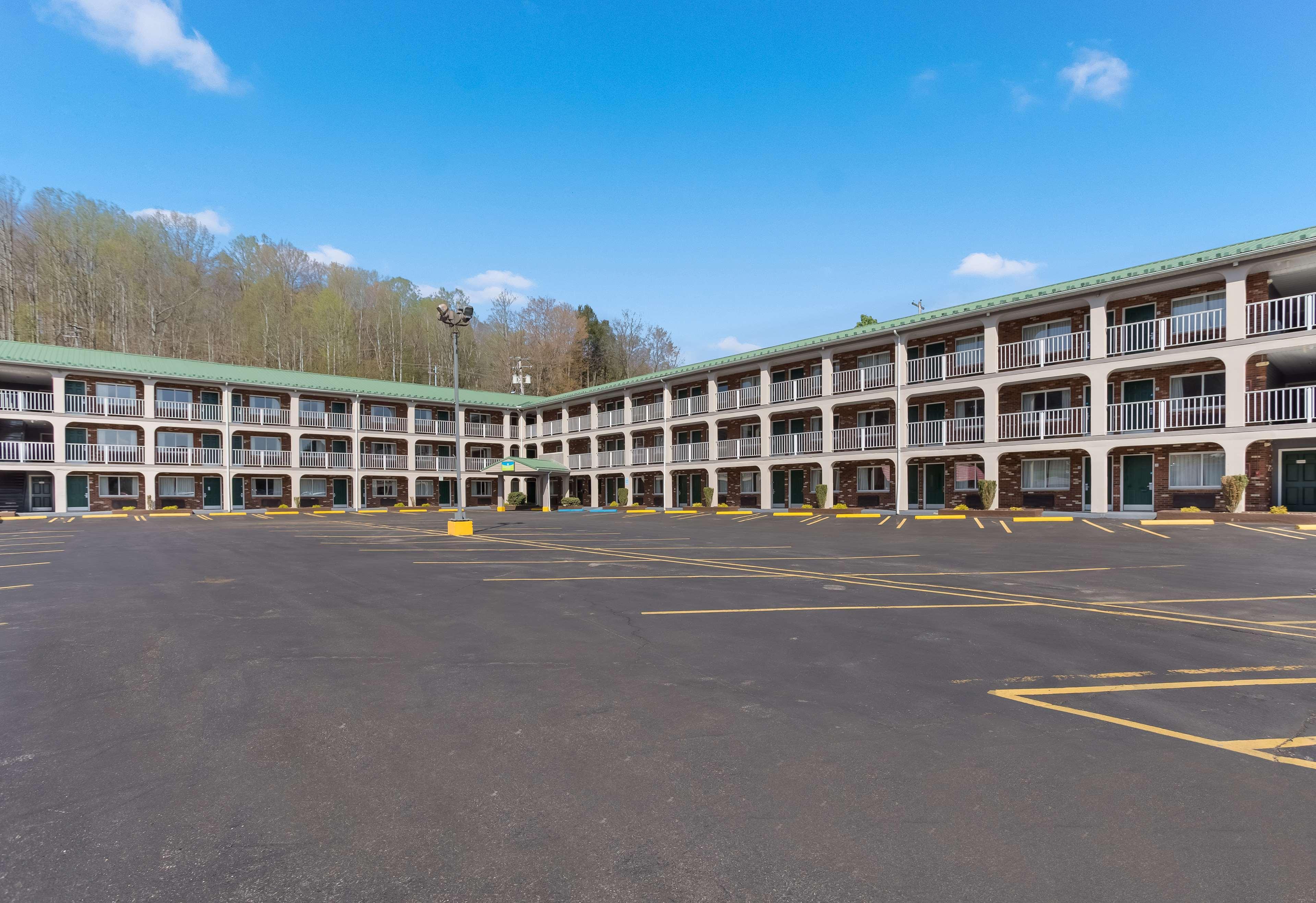 Surestay Hotel By Best Western サマーズビル エクステリア 写真